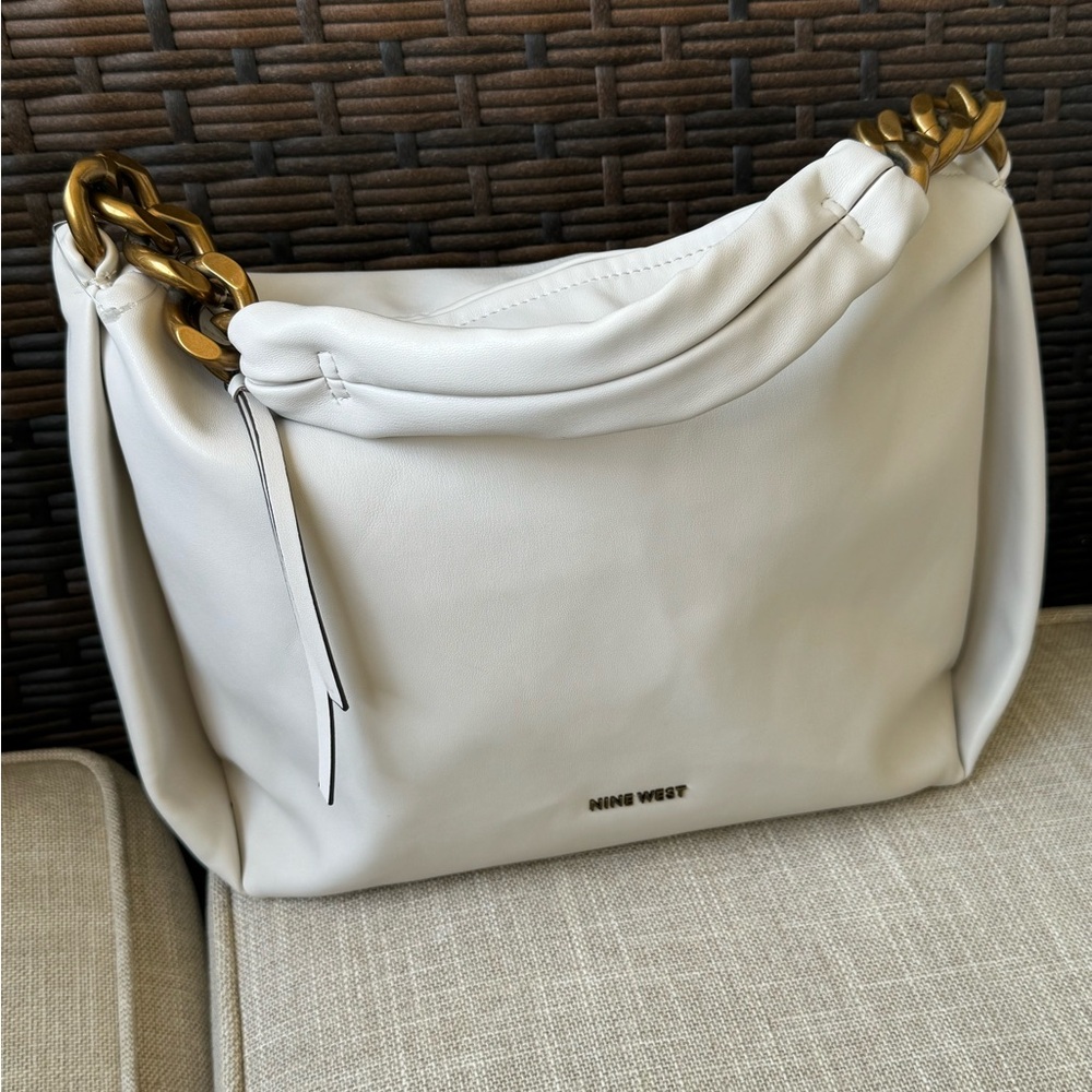 Nine West hobo shoulder bag NWOT - Picture 1 of 17